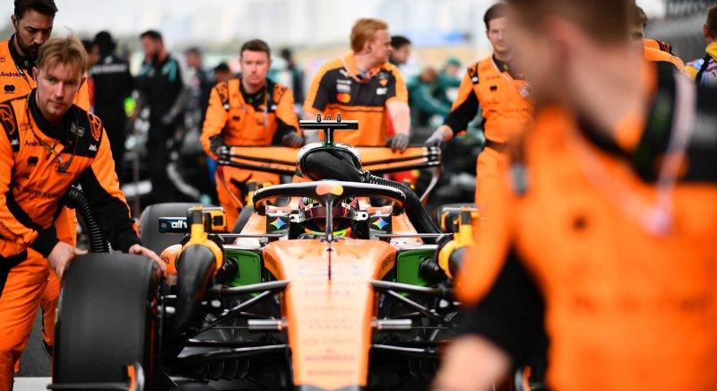Piastri menedzsere aggódik: túl sok a hiba a McLarennél