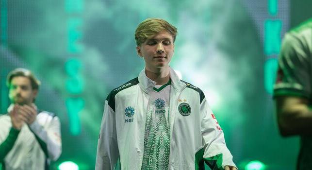 Meg akartam tudni, hogy lehetek-e jobb s1mple-nél – így lett profi játékos m0NESY