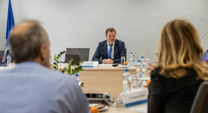 Eljárást indított a Médiatanács több médiaszolgáltatóval szemben