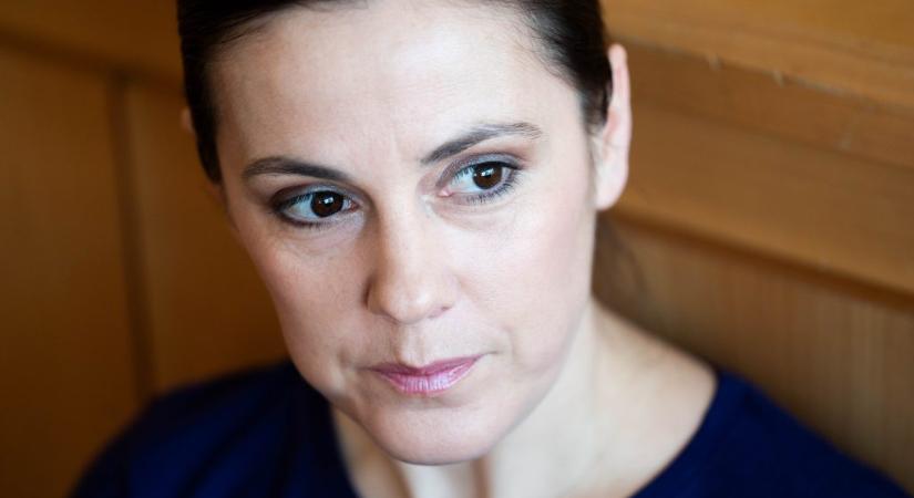 Olyan lelki és idegrendszeri terhet jelentett, hogy elbúcsúzik egy Loupe-os darabjától Lovas Rozi