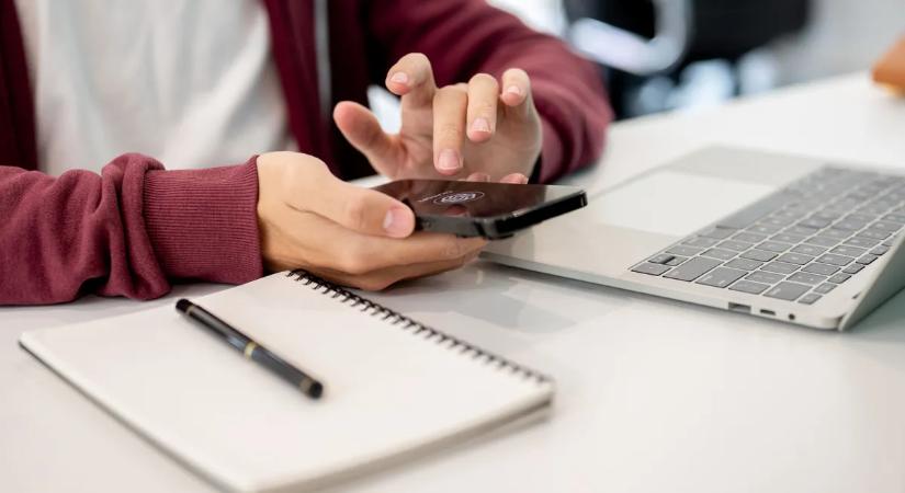 Vigyázz, ha a ChatGPT-t kérdezed az online vásárlásról! Csalókhoz kerülhetnek az adataid
