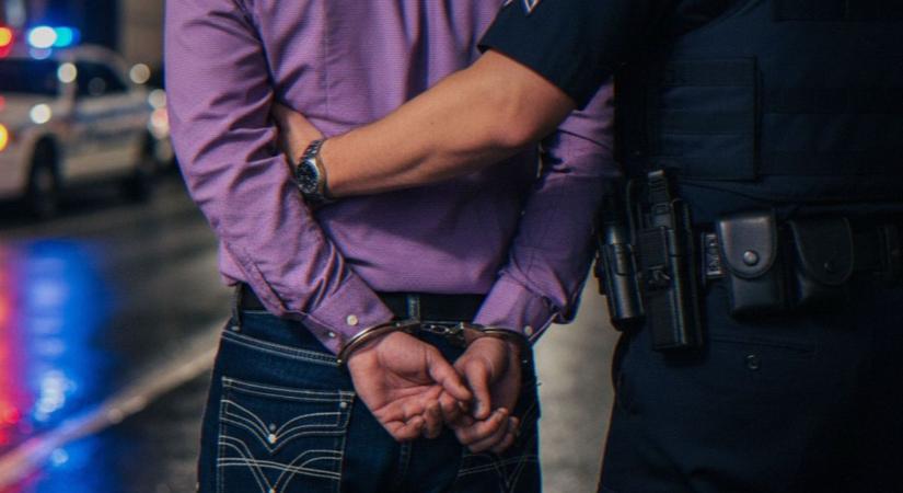 Volt munkáltatójától lopott egy férfi Félegyházán – társával együtt külföldön fogták el a rendőrök