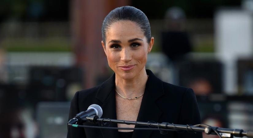 Meghan Markle-n röhög az egész internet: kínos hibát fedeztek fel az egyik fotóján