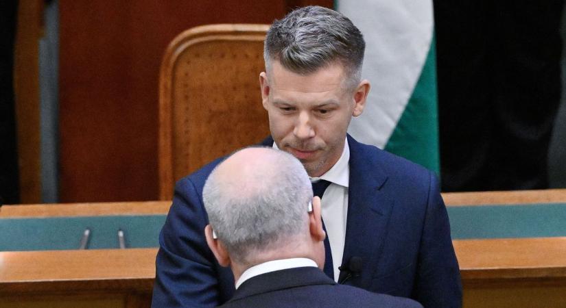 Nemzetközi botrány lehet Magyar Péter tervéből – Európában sem példátlan az államfő eltávolítására tett kísérlet