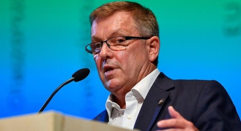 Felhalmozta szabadságait Matolcsy György, bruttó 170 millióval távozott az MNB-től