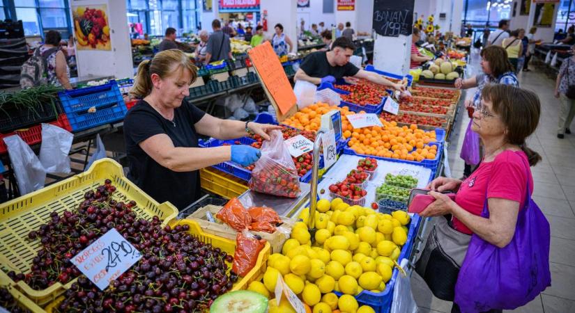 Gyümölcsöző: a magyar termékeket keresik a vásárlók, de nem mindegy számukra az ár sem – fotókkal