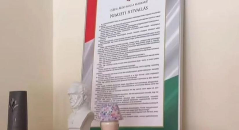 Polgári engedetlenség indul: nem tűnik el teljesen a Nemzeti Hitvallás