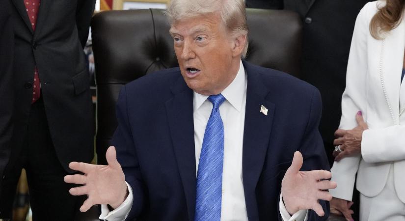 Donald Trump közölte, az Egyesült Államok este rendkívül keményen csap majd le Iránra