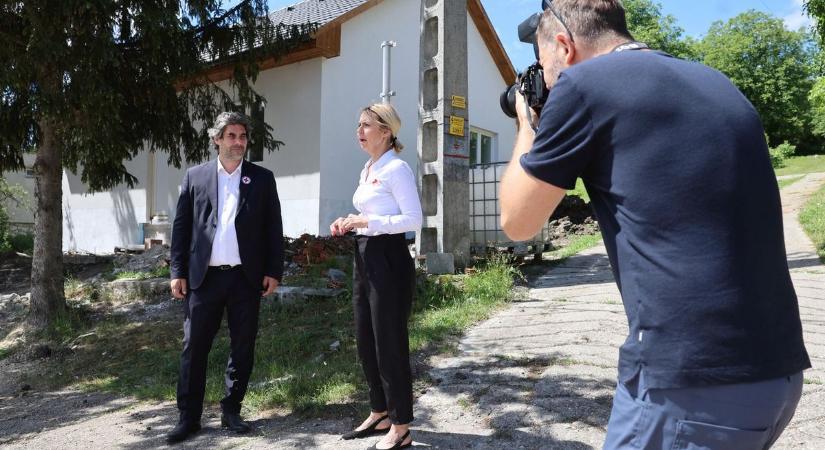 Közel kéttucatnyi szociális lakás vár az avatásra, majd a beköltözőkre Észak-Borsodban - fotók