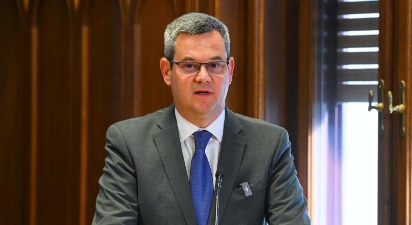 Takács Péter elmondja az igazságot a kórházi klímákról
