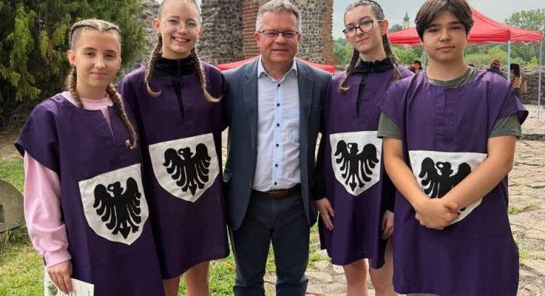 Ismét dobogóra állhattak a körzetis kalandozók