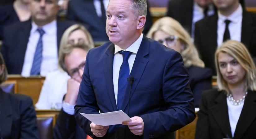 Fontos döntést jelentett be a belügyminiszter, kiderült, ki váltja Tarcsa Csabát
