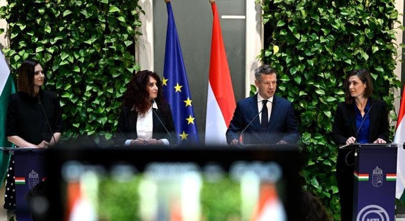„Történelmi jelentőségű” a korrupciós törvénycsomag