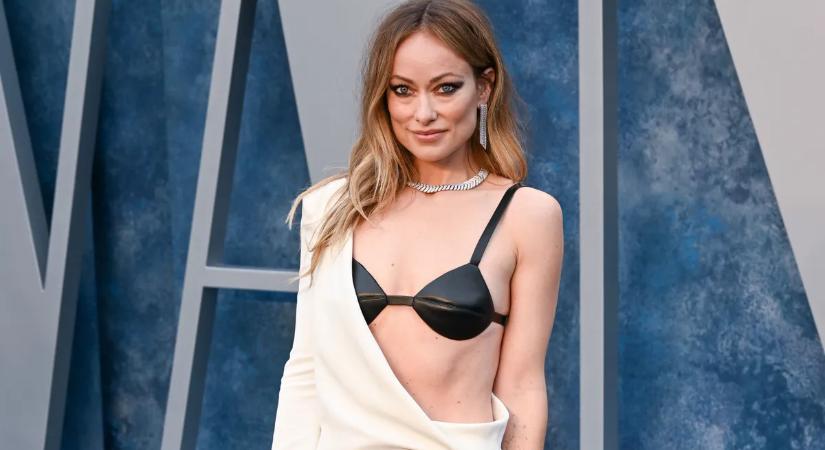 Őrjítő meztelenség és szexjátékok: izzasztó domina új filmjében Olivia Wilde – Videó