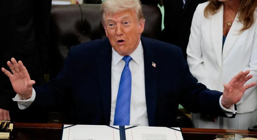 Trump szerint sikeresek voltak a tárgyalások Iránnal, ezért elmarad a „nagyon kemény” csapás