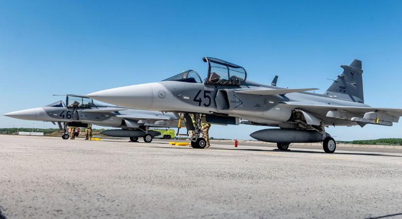Nem válaszolt a légiforgalmi irányításnak egy izraeli gép, azonnal riasztották a Gripeneket