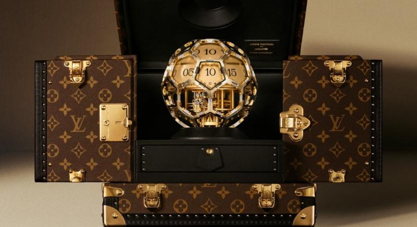 Rászoruló gyerekeknek gyűjt focilabdaórájával a Louis Vuitton