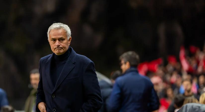 José Mourinho ismét a Real Madrid edzője