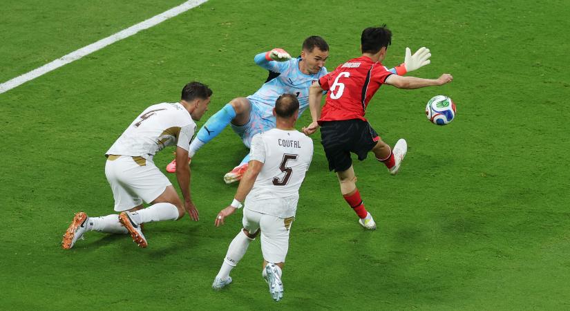 Dél-Korea fordított és hatalmas lépést tett a továbbjutás felé