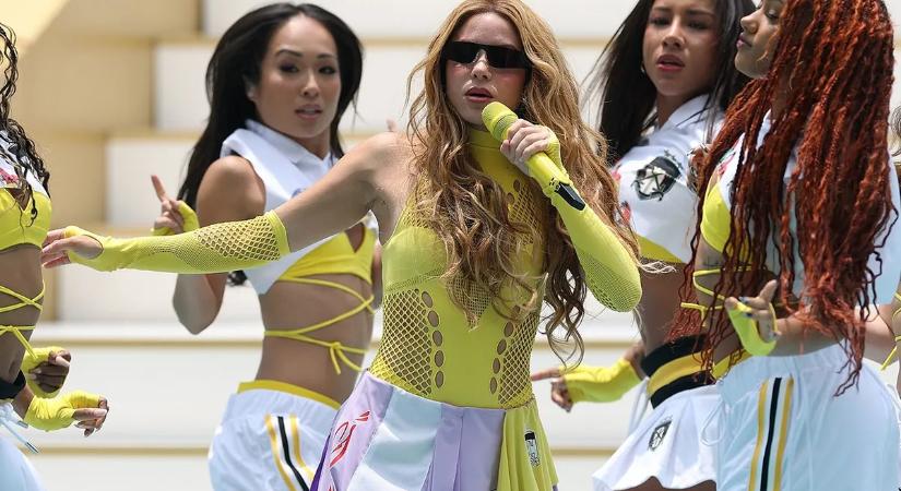 Shakira és a piros lapok vitték a show-t Mexikóban, történelmi újítással kezdődött a világbajnokság