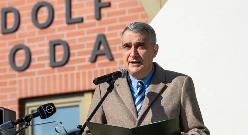 Lemondott posztjáról Pásztó polgármestere