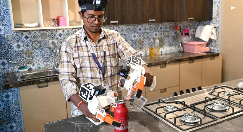GoPróval tanítják a robotokat
