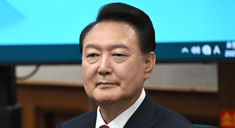30 év börtönre ítélték a volt dél-koreai elnököt