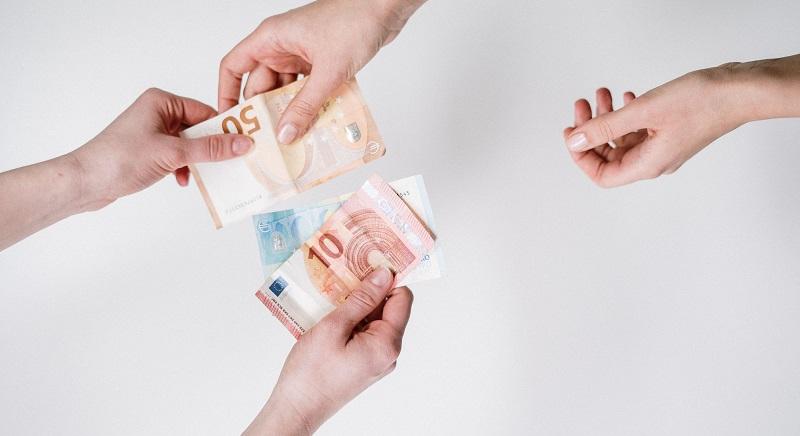 Rendet tesz a pénzváltóknál az ANAF: a szolgáltatók 85 százalékánál találtak szabálytalanságot