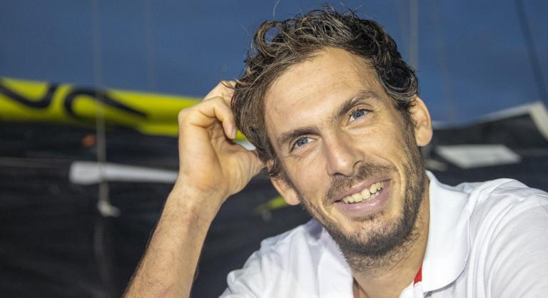 Meghalt Charlie Dalin, aki rekordot döntött a tavalyi Vendée Globe-on