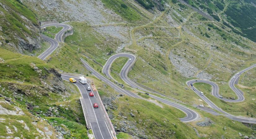 Hétvégén nyit a magyar autórajongók kedvenc román útszakasza