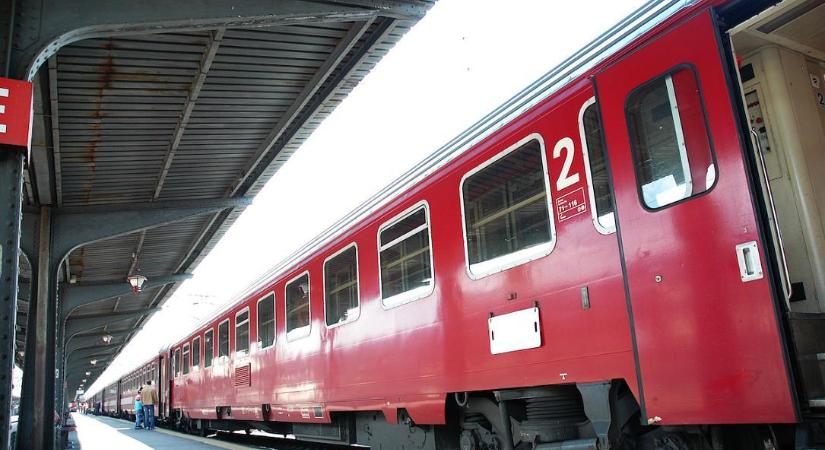 Elindultak a Napvonatok: van, ahonnan több mint 20 órás az út a tengerpartig