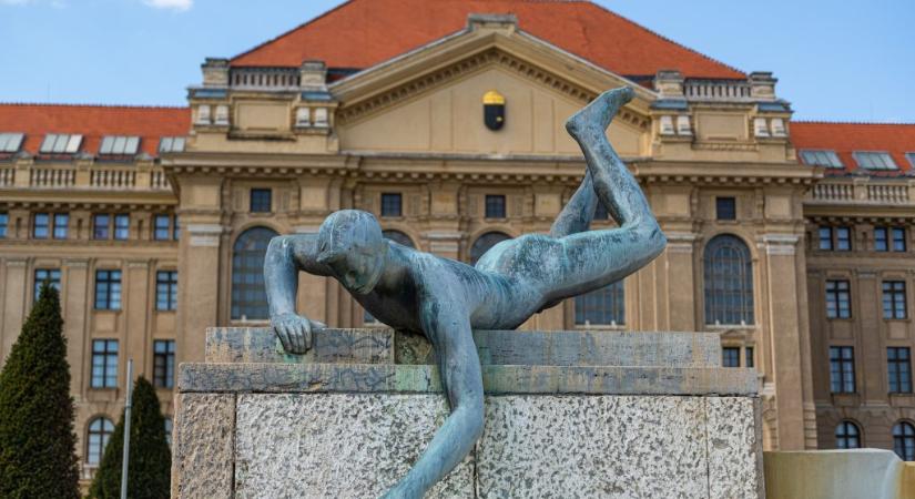 Ezermilliárdos állami vagyont szerezhetnek vissza Magyar Péterék, ha megszűnnek az alapítványok