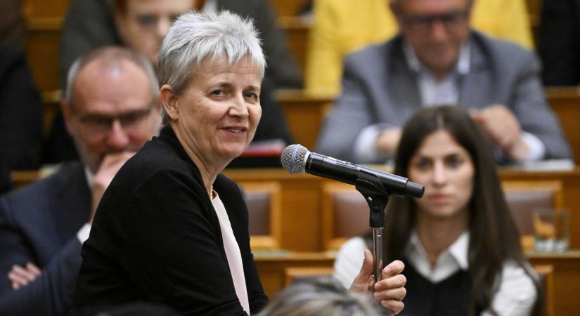 Bejelentette a miniszter: megszűnik a pedagógusképzés a Nemzeti Közszolgálati Egyetemen