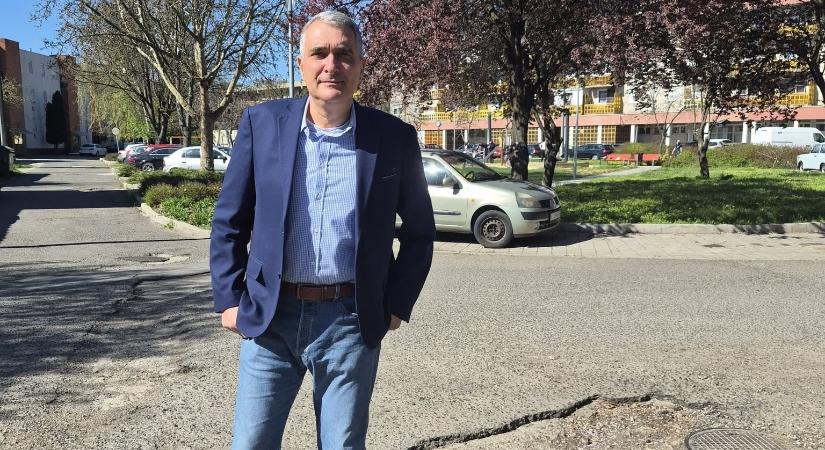 Váratlanul lemondott Pásztó polgármestere