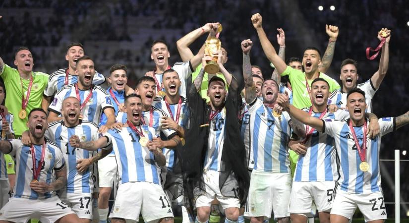Váratlanul cserélt egyet vb-keretében a világbajnok Argentína