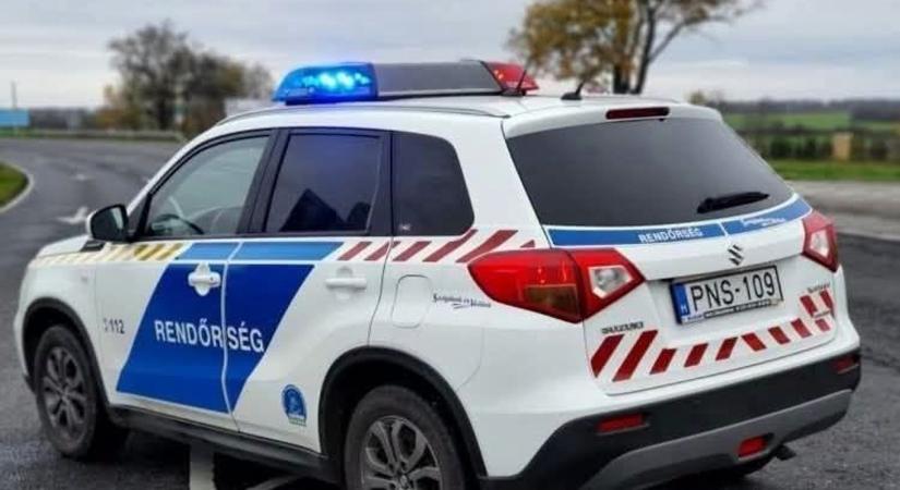 Baleset miatt lezárták a 82-es főút egy szakaszát