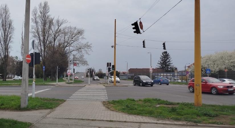 Hétfőtől sávbővítés és forgalomkorlátozás lesz a Fehérvári út és a Zöld utca csomópontjában