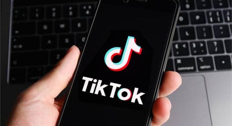 Pár perc alatt elbukhat a TikTok „Nem érdekel” gombja