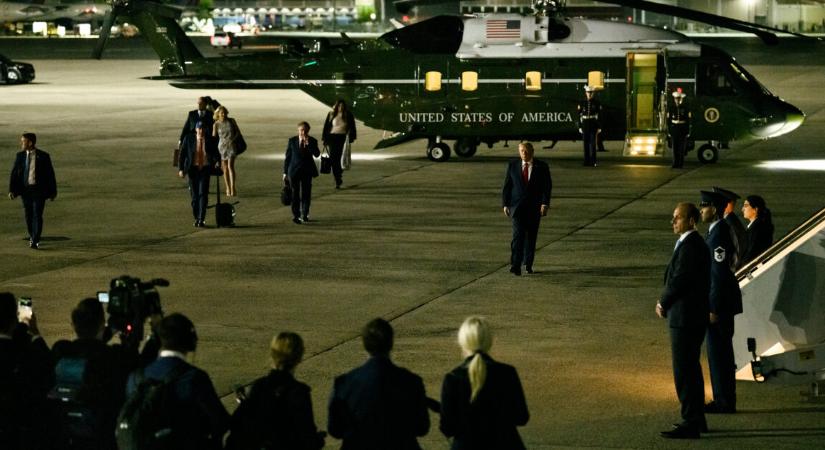 Jön Donald Trump példátlan születésnapja a Fehér Házban