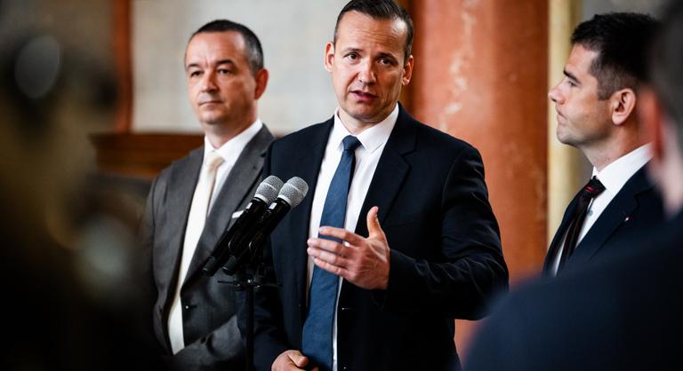 Több mint 1 milliárd forintot költött a Mi Hazánk a választási kampányban