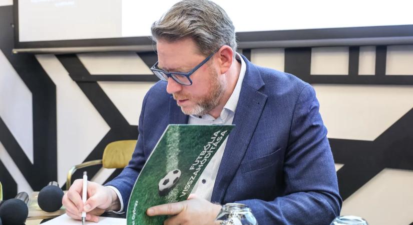 Futbólia visszahódítása: könyvheti dedikálás