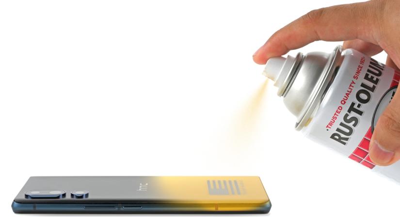 Lebukott a Trump-mobil: egy régi HTC telefon bújik a T1 Phone mögött