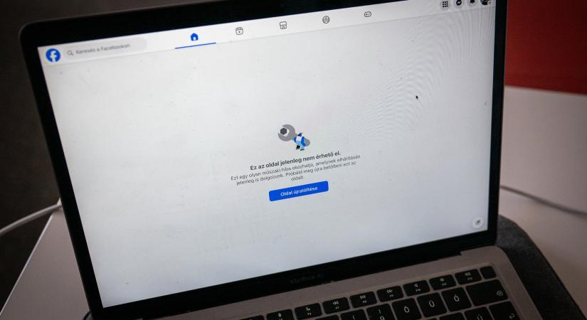 Teljesen leállt a Facebook, világszerte lehalt a Meta rendszere