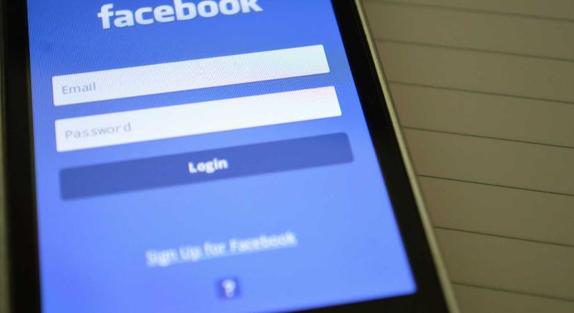 Baj van a Metánál: nem működik sem a Facebook, sem a Messenger