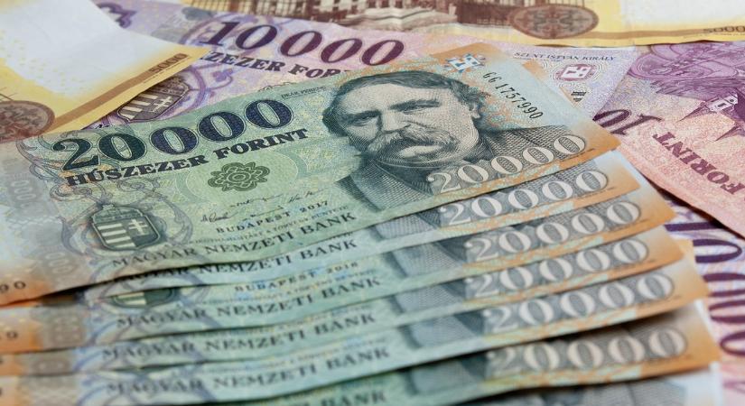 Új nyugdíjcsomag jöhet: mutatjuk, kik kaphatnak több tízezres pluszpénzt