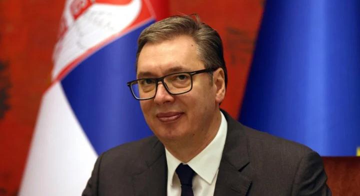 Szerbia elnöke bejelentette, hogy lemondását tervezi