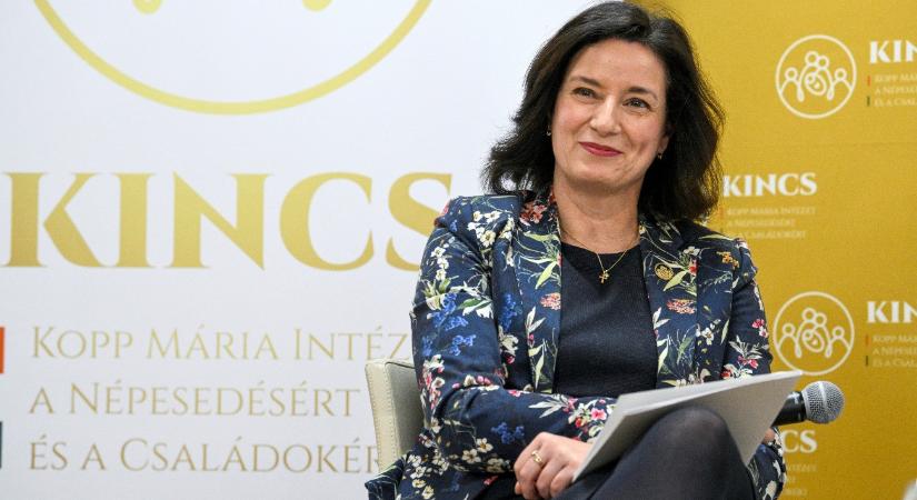 Nyolc év után távozik a KINCS elnöke