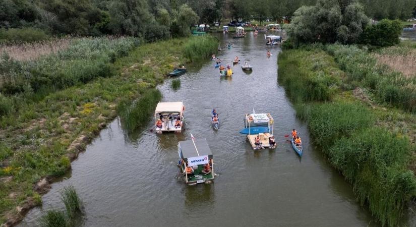 Már az indulásnál rekordot döntöttek a petkalózok Tiszafüreden