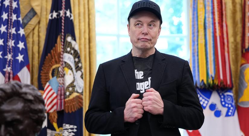 Elon Musk hivatalosan is a világ első dollárbilliomosává vált