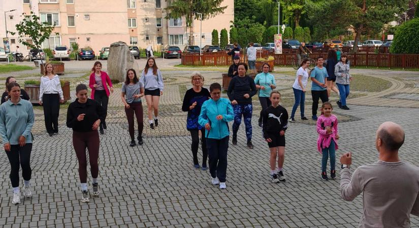 Így sportol éjszaka Kézdivásárhely: elstartolt a Mozgás Éjszakája (VIDEÓ)